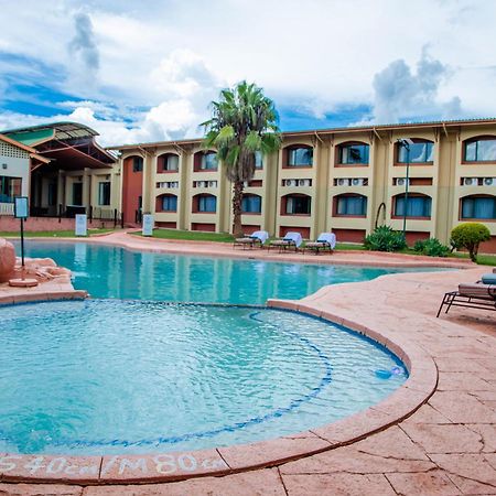 M'Kango Golfview Hotel Lusaka Exteriér fotografie