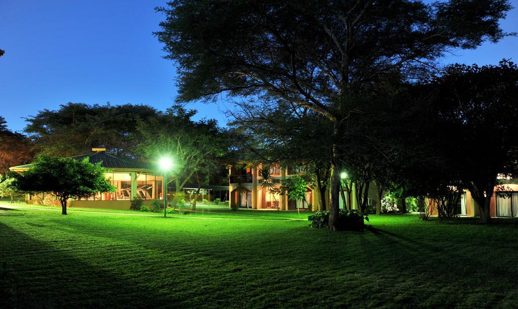 M'Kango Golfview Hotel Lusaka Exteriér fotografie