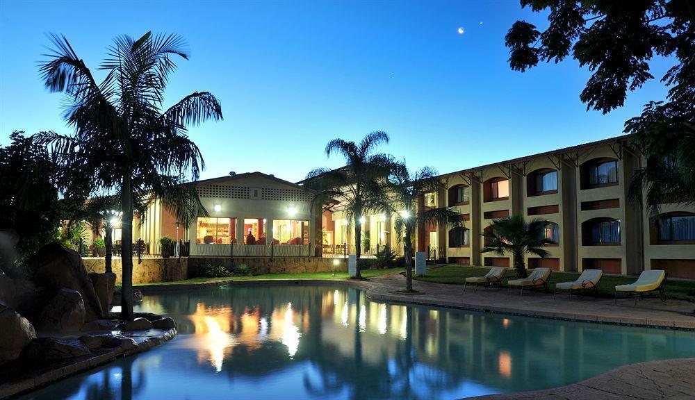 M'Kango Golfview Hotel Lusaka Exteriér fotografie