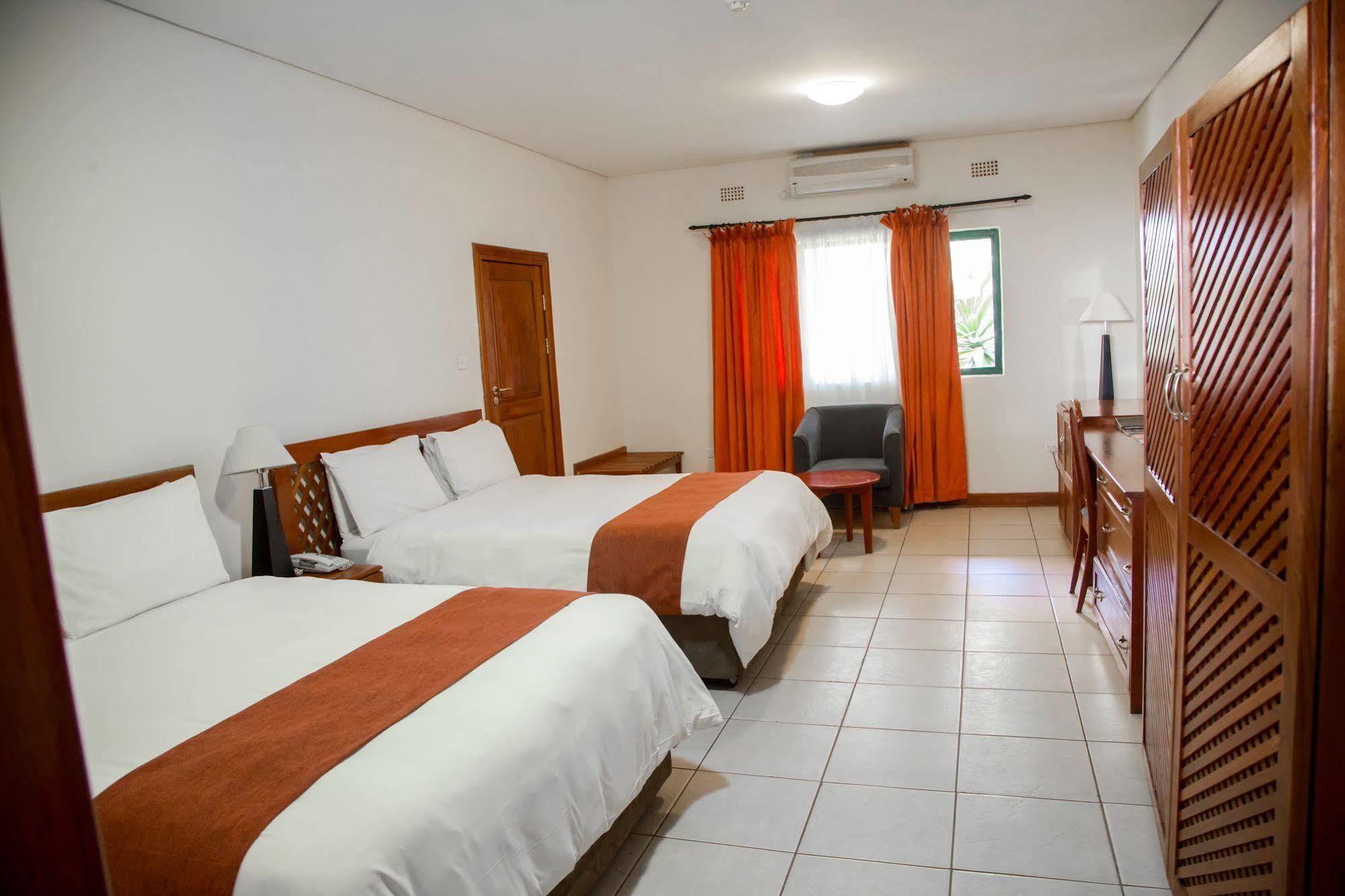 M'Kango Golfview Hotel Lusaka Exteriér fotografie